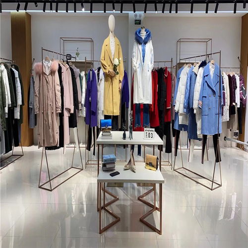 女裝店鋪如何獲取優(yōu)質貨源及品牌折扣女裝的可靠性分析